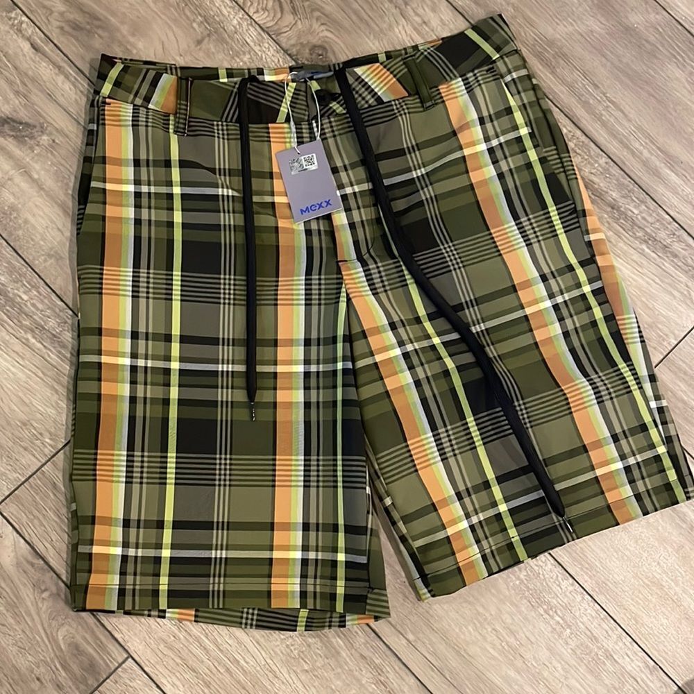 NWT Mexx shorts size 30